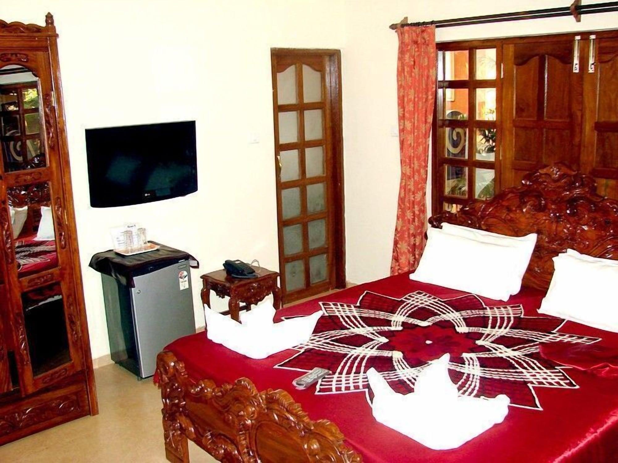 Mayflower Beach Resort By Casa Eternal Baga Bagian luar foto