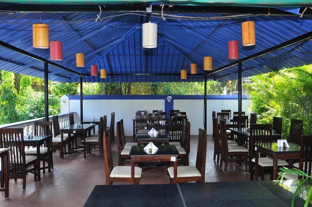 Mayflower Beach Resort By Casa Eternal Baga Bagian luar foto