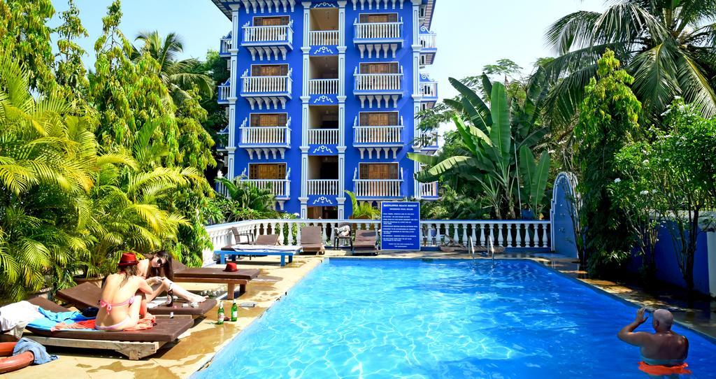 Mayflower Beach Resort By Casa Eternal Baga Bagian luar foto